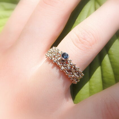 White gold, sapphire