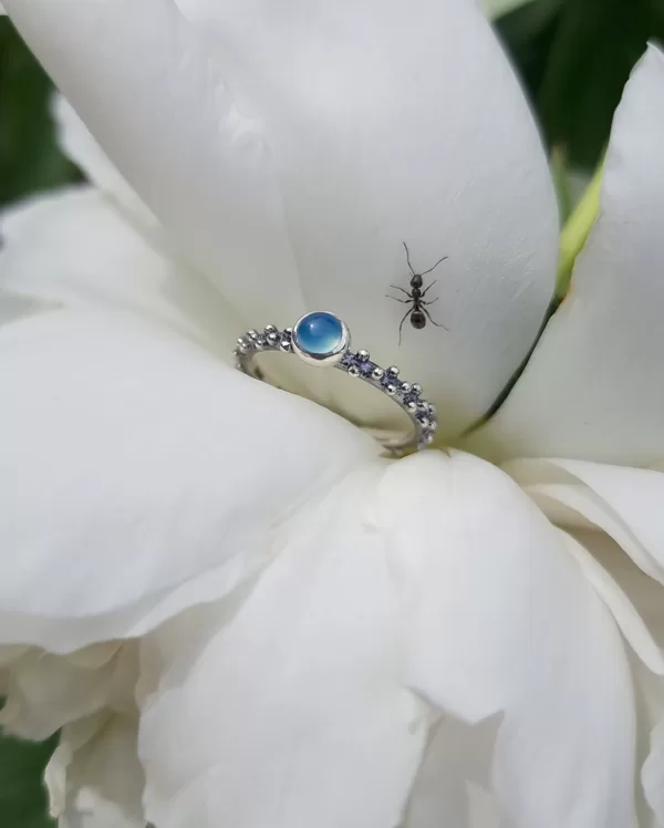 Silver, chalcedony