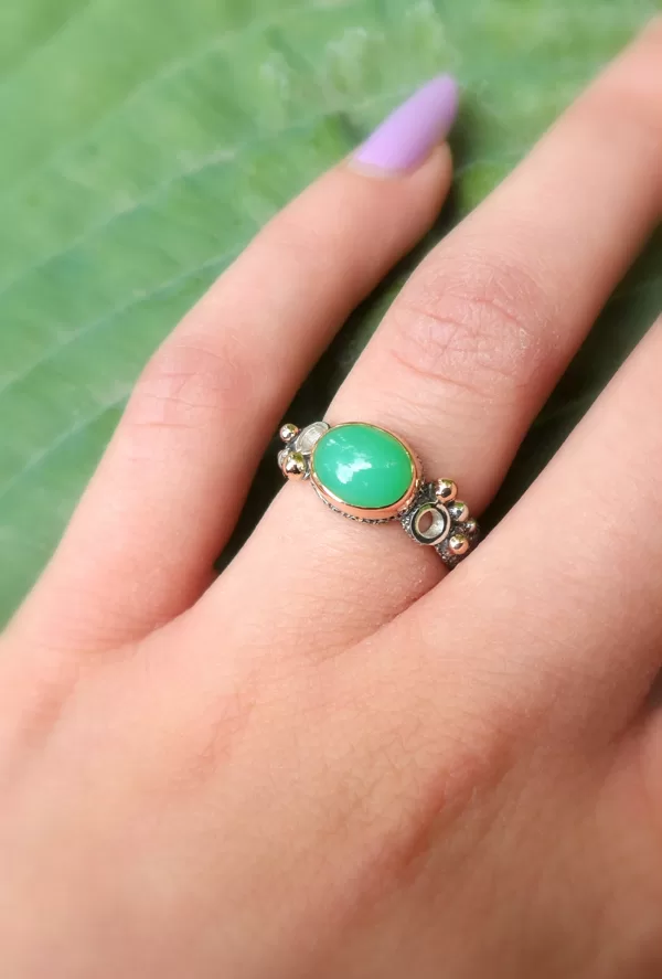 Silver, gold, chrysoprase